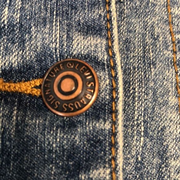 Levi Strauss Signature Toddler Girl Jean Jacket - Picture 6 of 9